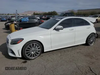 2019 Mercedes-Benz C 300 z VIN WDDWF8DB3KR501438, wystawiony jako Copart lot #51296765 z przebiegiem 50 710 mil mil oraz Szkody całkowita. Historia ofert i sprzedaży dostępna na DreamBid. Obrazek 1.