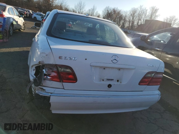 2002 Mercedes-Benz E-Class with VIN WDBJF82JX2X072551, listed as a Copart auction lot 83607634 with 139,645 mi miles and Salvage Title. Bid and sale history available at carsss.com. Image 6.