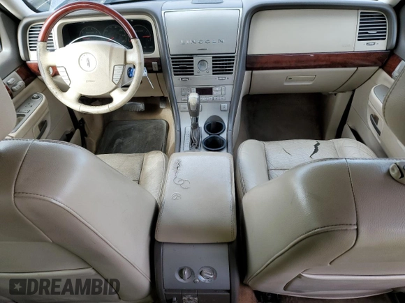 2004 Lincoln Aviator Luxury z VIN 5LMEU68H74ZJ21562, wystawiony jako Copart lot #49727035 z przebiegiem 267 399 mil mil oraz Szkoda całkowita • Salvage title. Historia ofert i sprzedaży dostępna na DreamBid. Obrazek 8.