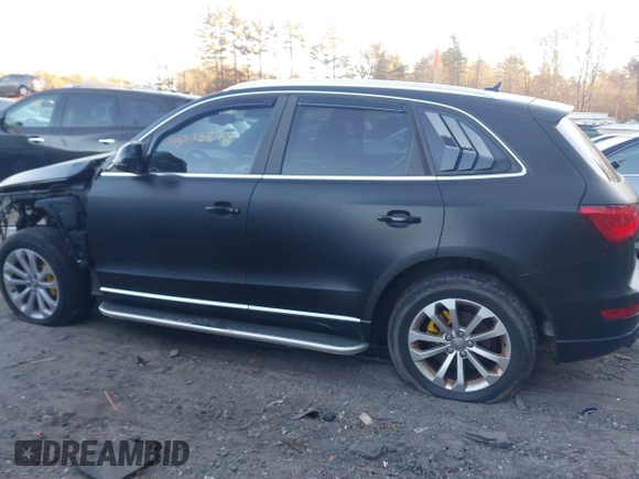 2014 Audi Q5 Premium Plus z VIN WA1LFAFP0EA014739, wystawiony jako IAAI lot #40776842 z przebiegiem 178 365 mil mil oraz . Historia ofert i sprzedaży dostępna na DreamBid. Obrazek 15.