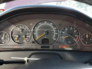 2000 Mercedes-Benz SL-Class with VIN WDBFA68FXYF193901, listed as a Copart auction lot 79173514 with 143,019 mi miles and Salvage Title. Bid and sale history available at carsss.com. Image 9.
