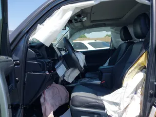 2022 Toyota 4Runner SR5 Premium with VIN JTENU5JR4N6058553, listed as a IAAI auction lot 42379115 with 32,223 mi miles and . Bid and sale history available at DreamBid. Image 5.