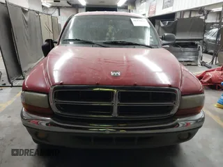 2001 Dodge Dakota Sport with VIN 1B7HL2AN81S296293, listed as a IAAI auction lot 41470036 with 203,323 mi miles. Bid and sale history available at carsss.com. Image 13.