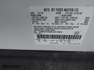 2019 Ford Explorer XLT with VIN 1FM5K7D86KGB15989, listed as a IAAI auction lot 41569315 with 77,040 mi miles. Bid and sale history available at carsss.com. Image 9.