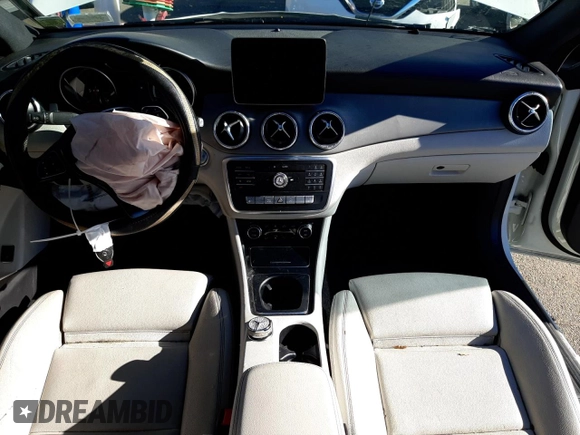 2018 Mercedes-Benz CLA with VIN WDDSJ4GB8JN612073, listed as a Copart auction lot 68085102 with 0 mi miles. Bid and sale history available at carsss.com. Image 8.