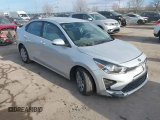 2021 Kia Rio S with VIN 3KPA24AD6ME384662, listed as a IAAI auction lot 41403302 with 15,444 mi miles. Bid and sale history available at carsss.com. Image 1.
