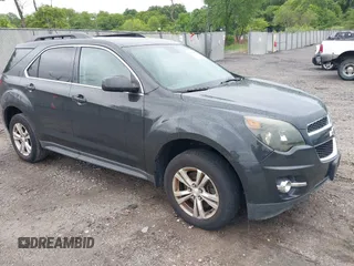 2013 Chevrolet Equinox LT z VIN 2GNFLNEK0D6300070, wystawiony jako IAAI lot #42315985 z przebiegiem 153 751 mil mil oraz . Historia ofert i sprzedaży dostępna na DreamBid. Obrazek 1.