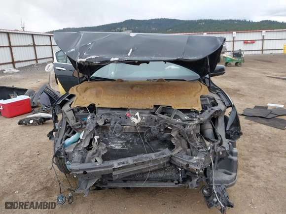 2015 Honda Accord Sedan EX-L with VIN 1HGCR3F88FA016596, listed as a IAAI auction lot 41987536 with 112,228 mi miles. Bid and sale history available at carsss.com. Image 13.