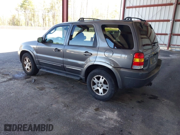 2003 Ford Escape Limited с VIN 1FMCU04183KA03950, выставлен на аукционе IAAI как лот 42143032 с пробегом 198 189 миль миль и . История ставок и продаж доступна на DreamBid. Изображение 3.