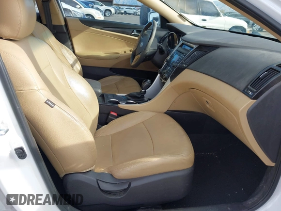 2013 Hyundai Sonata Limited with VIN 5NPEC4AC5DH639688, listed as a IAAI auction lot 41798908 with 164,789 mi miles and . Bid and sale history available at carsss.com. Image 5.