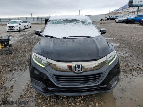 2019 Honda HR-V LX with VIN 3CZRU6H30KG706651, listed as a Copart auction lot 48322015 with 66,242 mi miles and Salvage Title. Bid and sale history available at carsss.com. Image 5.