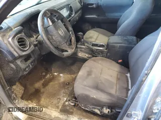2018 Toyota Tacoma SR z VIN 3TMCZ5AN2JM122416, wystawiony jako Copart lot #41620015 z przebiegiem Nie podano mil oraz Szkoda całkowita • Salvage title. Historia ofert i sprzedaży dostępna na DreamBid. Obrazek 7.