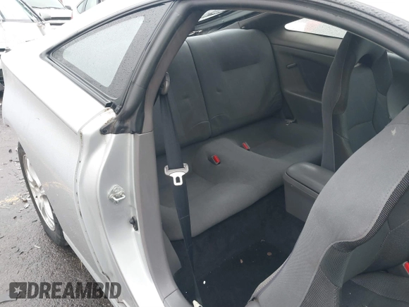 2002 Toyota Celica GT z VIN JTDDR32T420128325, wystawiony jako IAAI lot #41415924 z przebiegiem 256 994 mil mil oraz . Historia ofert i sprzedaży dostępna na DreamBid. Obrazek 8.