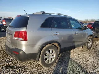 2012 Kia Sorento LX with VIN 5XYKT3A60CG295992, listed as a Copart auction lot 41996405 with 163,094 mi miles and Salvage Title. Bid and sale history available at DreamBid. Image 3.