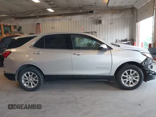 2020 Chevrolet Equinox LT z VIN 3GNAXUEV4LS654225, wystawiony jako IAAI lot #42098898 z przebiegiem 108 684 mil mil oraz . Historia ofert i sprzedaży dostępna na DreamBid. Obrazek 13.