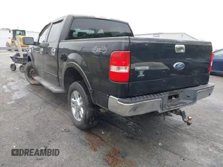 2006 Ford F-150 XLT with VIN 1FTPW14506KB52740, listed as a IAAI auction lot 42012144 with 288,242 mi miles. Bid and sale history available at carsss.com. Image 3.
