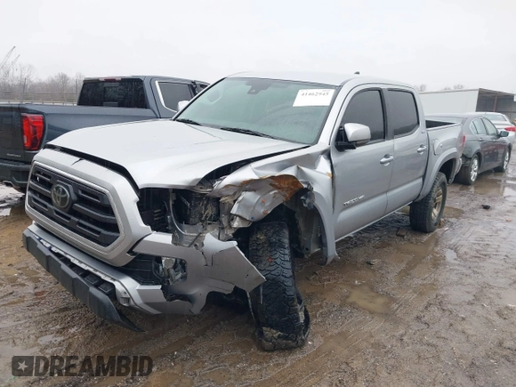 2018 Toyota Tacoma SR with VIN 3TMCZ5AN4JM148581, listed as a IAAI auction lot 41462945 with 115,655 mi miles. Bid and sale history available at carsss.com. Image 2.