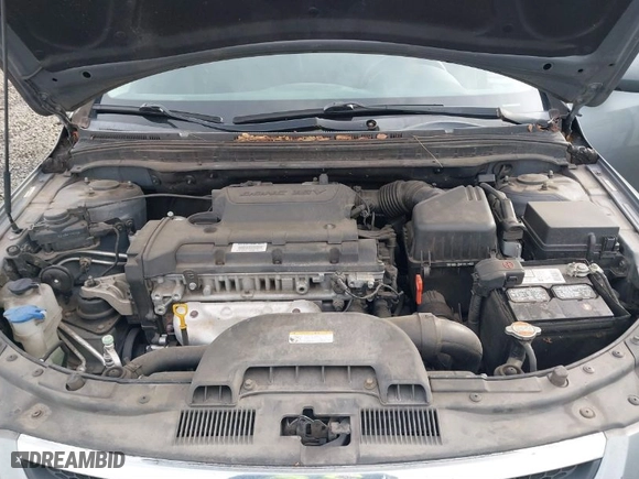 2010 Hyundai Elantra Touring GLS with VIN KMHDB8AE2AU051834, listed as a IAAI auction lot 41556140 with 107,206 mi miles. Bid and sale history available at carsss.com. Image 10.