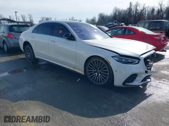2022 Mercedes-Benz S 500 with VIN W1K6G6DB4NA143867, listed as a IAAI auction lot 41560165 with 17,908 mi miles and . Bid and sale history available at DreamBid. Image 1.