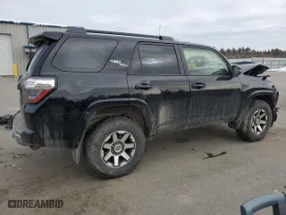 2019 Toyota 4Runner SR5 with VIN JTEBU5JR8K5681713, listed as a Copart auction lot 47647265 with 69,364 mi miles and Salvage Title. Bid and sale history available at carsss.com. Image 3.