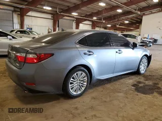 2013 Lexus ES 250 with VIN JTHBK1GG4D2000698, listed as a Copart auction lot 54052405 with 145,075 mi miles and Clean Title. Bid and sale history available at DreamBid. Image 3.