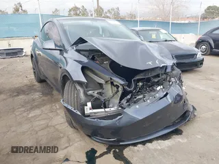 2023 Tesla Model Y Long Range with VIN 7SAYGDEE4PA028440, listed as a IAAI auction lot 41488136 with 29,229 mi miles and . Bid and sale history available at DreamBid. Image 1.