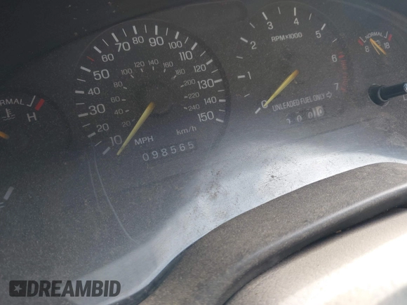 1994 Ford Mustang z VIN 1FALP45T2RF189589, wystawiony jako IAAI lot #42497220 z przebiegiem 98 565 mil mil oraz . Historia ofert i sprzedaży dostępna na DreamBid. Obrazek 7.