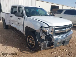 2007 Chevrolet Silverado 1500 LT w/1LT with VIN 2GCEC13C071548412, listed as a IAAI auction lot 41749608 with 224,313 mi miles. Bid and sale history available at carsss.com. Image 1.