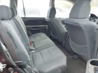2007 Honda Pilot LX with VIN 5FNYF18127B031444, listed as a IAAI auction lot 41946281 with 169,794 mi miles and . Bid and sale history available at DreamBid. Image 8.