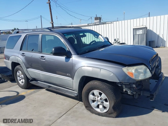 2003 Toyota 4Runner SR5 with VIN JTEZU14R238001341, listed as a IAAI auction lot 41670928 with 212,723 mi miles. Bid and sale history available at carsss.com. Image 14.