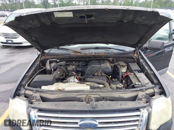 2006 Ford Explorer XLT z VIN 1FMEU73E56UB30587, wystawiony jako IAAI lot #42337673 z przebiegiem 270 322 mil mil oraz . Historia ofert i sprzedaży dostępna na DreamBid. Obrazek 10.