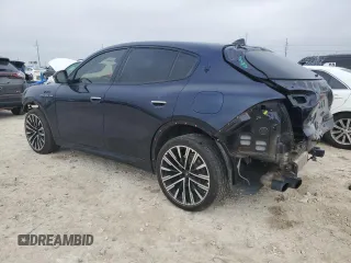 2023 Maserati Grecale Modena z VIN ZN682AVM1P7407775, wystawiony jako Copart lot #88538195 z przebiegiem 22 543 mil mil oraz Szkoda całkowita • Salvage title. Historia ofert i sprzedaży dostępna na DreamBid. Obrazek 2.