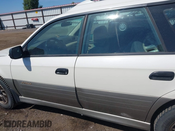 2003 Subaru Legacy Outback z VIN 4S3BH675437619136, wystawiony jako IAAI lot #42577446 z przebiegiem 270 906 mil mil oraz . Historia ofert i sprzedaży dostępna na DreamBid. Obrazek 14.