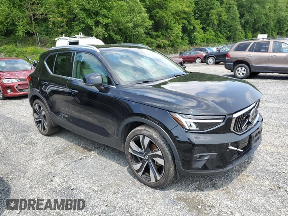 2023 Volvo XC40 Plus Bright Theme с VIN YV4L12UN0P2990297, выставлен на аукционе Copart как лот 58774155 с пробегом 24 189 миль миль и Списание • Salvage title. История ставок и продаж доступна на DreamBid. Изображение 4.