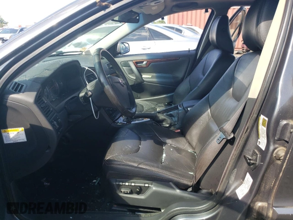 2005 Volvo S60 with VIN YV1RH592652460108, listed as a Copart auction lot 66846144 with 97,005 mi miles and Salvage Title. Bid and sale history available at carsss.com. Image 7.