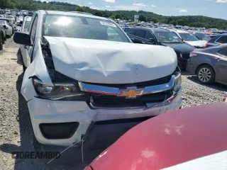 2018 Chevrolet Colorado 2WD Work Truck z VIN 1GCHSBEA1J1226487, wystawiony jako Copart lot #56185945 z przebiegiem 141 220 mil mil oraz Szkoda całkowita • Salvage title. Historia ofert i sprzedaży dostępna na DreamBid. Obrazek 5.