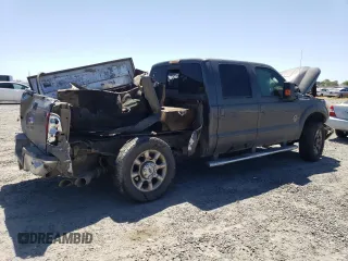 2015 Ford F-250 Lariat z VIN 1FT7W2BT4FEA12230, wystawiony jako Copart lot #57636325 z przebiegiem 367 412 mil mil oraz Nie do naprawy • Non repairable. Historia ofert i sprzedaży dostępna na DreamBid. Obrazek 3.