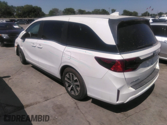 2025 Honda Odyssey EX-L z VIN 5FNRL6H6XSB039158, wystawiony jako IAAI lot #41879492 z przebiegiem 992 mil mil oraz . Historia ofert i sprzedaży dostępna na DreamBid. Obrazek 3.