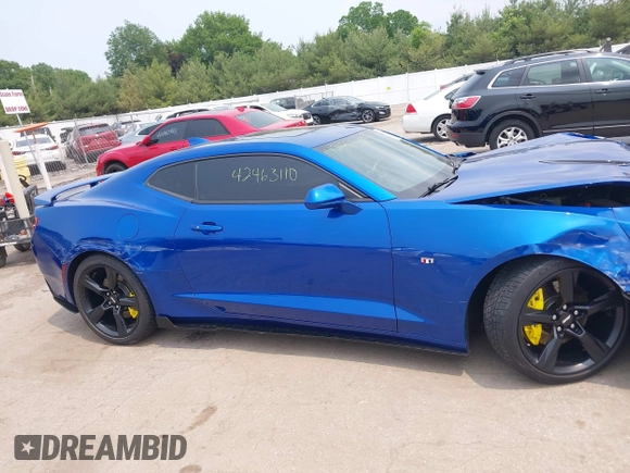 2016 Chevrolet Camaro 2SS with VIN 1G1FH1R7XG0128502, listed as a IAAI auction lot 42463110 with 75,602 mi miles and . Bid and sale history available at DreamBid. Image 13.