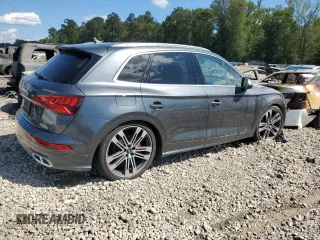 2018 Audi SQ5 Premium Plus with VIN WA1A4AFY0J2147611, listed as a Copart auction lot 77120734 with 69,838 mi miles and Salvage Title. Bid and sale history available at DreamBid. Image 3.