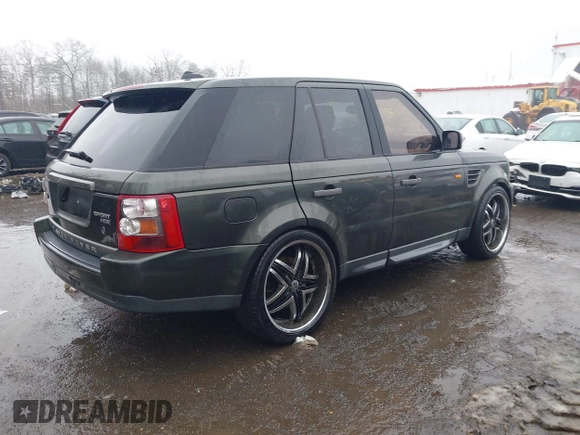2006 Land Rover Range Rover Sport HSE с VIN SALSF25446A930462, выставлен на аукционе IAAI как лот 41520795 с пробегом 169 073 миль миль и . История ставок и продаж доступна на DreamBid. Изображение 4.