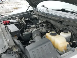 2012 Ford F-150 XL с VIN 1FTEX1EM2CFB52639, выставлен на аукционе IAAI как лот 41666233 с пробегом 151 989 миль миль и . История ставок и продаж доступна на DreamBid. Изображение 19.