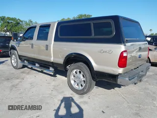2008 Ford Super Duty F-250 SRW XL with VIN 1FTSW21598EC86992, listed as a IAAI auction lot 42024716 with 195,828 mi miles. Bid and sale history available at carsss.com. Image 3.
