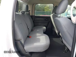 2018 Ram 2500 Tradesman with VIN 3C6UR5CL4JG207120, listed as a IAAI auction lot 40124581 with 191,567 mi miles and . Bid and sale history available at DreamBid. Image 8.