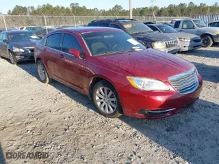 2014 Chrysler 200 Touring with VIN 1C3CCBBB2EN177002, listed as a IAAI auction lot 41862778 with 81,052 mi miles. Bid and sale history available at carsss.com. Image 1.