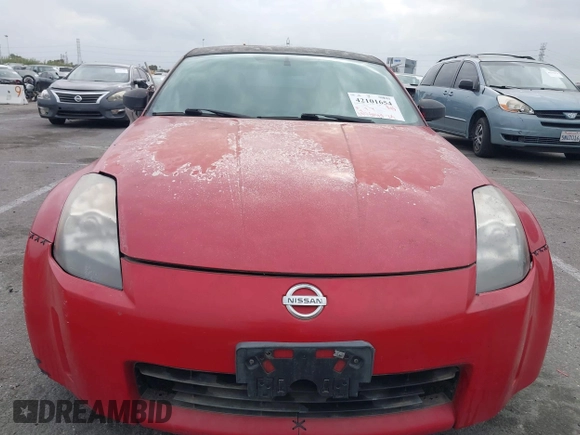 2005 Nissan 350Z Enthusiast with VIN JN1AZ34D65M610500, listed as a IAAI auction lot 42101654 with 190,896 mi miles. Bid and sale history available at carsss.com. Image 6.