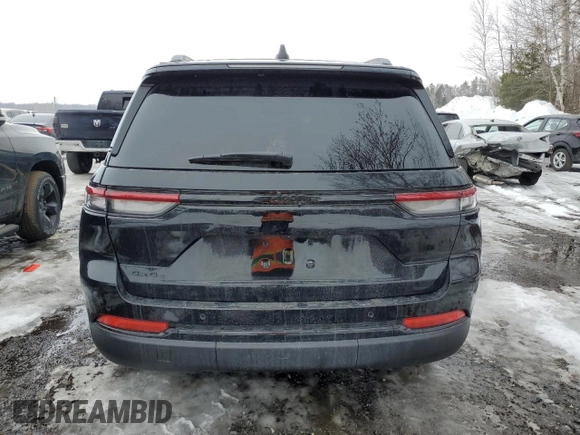 2024 Jeep Grand Cherokee Laredo X with VIN 1C4RJHAG2RC250351, listed as a Copart auction lot 45589205 with 1,177 mi miles and Salvage Title. Bid and sale history available at carsss.com. Image 6.