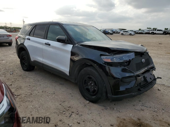 2021 Ford Police Interceptor Utility z VIN 1FM5K8AB9MGB99444, wystawiony jako Copart lot #54184865 z przebiegiem 77 604 mil mil oraz Szkody całkowita. Historia ofert i sprzedaży dostępna na DreamBid. Obrazek 4.