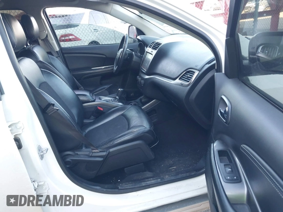 2018 Dodge Journey Crossroad with VIN 3C4PDDGG2JT388012, listed as a IAAI auction lot 41398375 with 136,409 mi miles and . Bid and sale history available at DreamBid. Image 5.