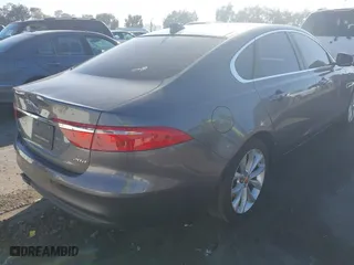 2017 Jaguar XF 20d Premium with VIN SAJBD4BN7HCY43301, listed as a IAAI auction lot 41681335 with 63,965 mi miles. Bid and sale history available at carsss.com. Image 4.